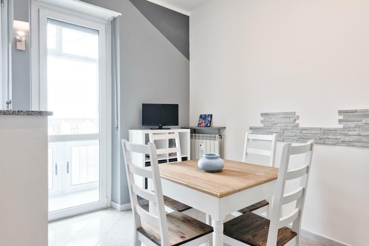Lungo Dora With Balcony And Panoramic View Turim Exterior foto