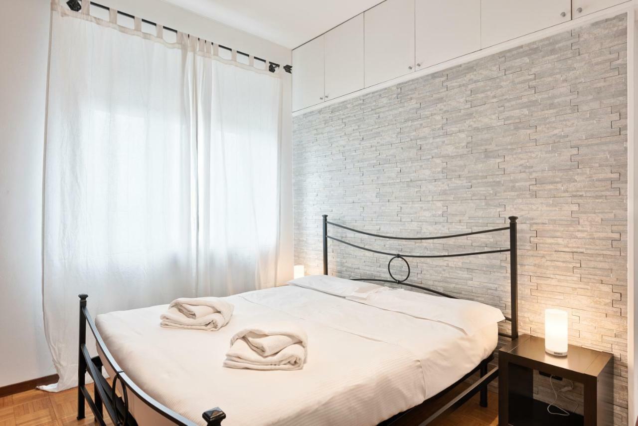 Lungo Dora With Balcony And Panoramic View Turim Exterior foto